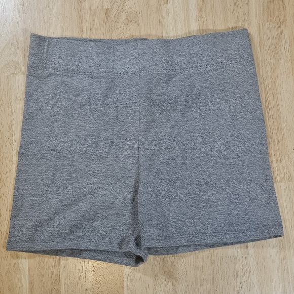 Gray Stretchy Shorts - Picture 7 of 7